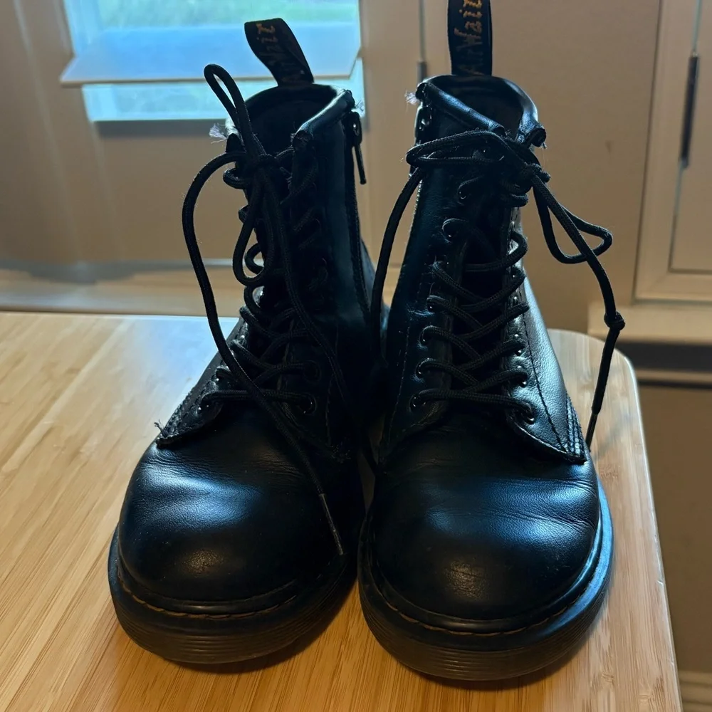 Dr. Martens 1460J Kids Lace-Up Boots with Side Zip in Black Size US 13